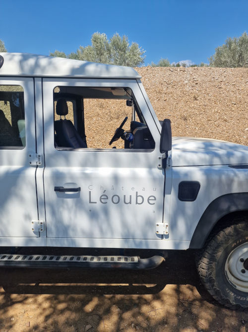 Leoube Defender